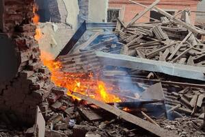 В Харьковской области артиллерийские и минометные удары россияне нанесли более чем по 15 населенным пунктам