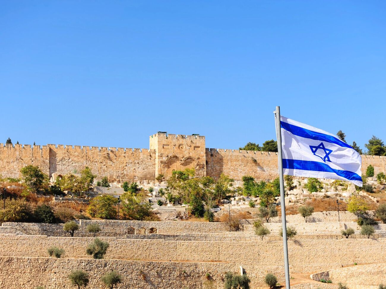 Израиль решил не отправлять сегодня делегацию в Каир для переговоров о прекращении огня в секторе Газа