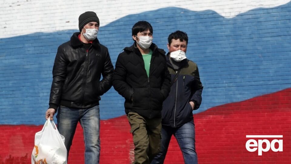 Міністерство праці Таджикистану очікує, що відтік мігрантів із Росії буде тимчасовим