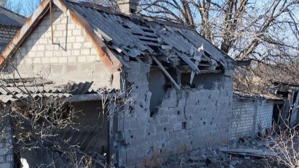 Загалом за добу росіяни 18 разів обстріляли населені пункти Донецької області
