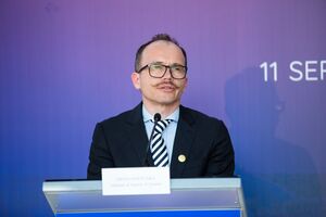 Армия в нынешних условиях может принимать многих, если не всех – Малюська