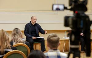 Средства собирала Польша совместно с Еврокомиссией для поддержки Украины, рассказал Шмыгаль