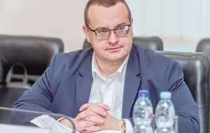 Луцик отметил, что детские дома проверяют и за границей