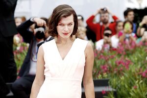 Йовович вышла замуж за Андерсона в 2009 году