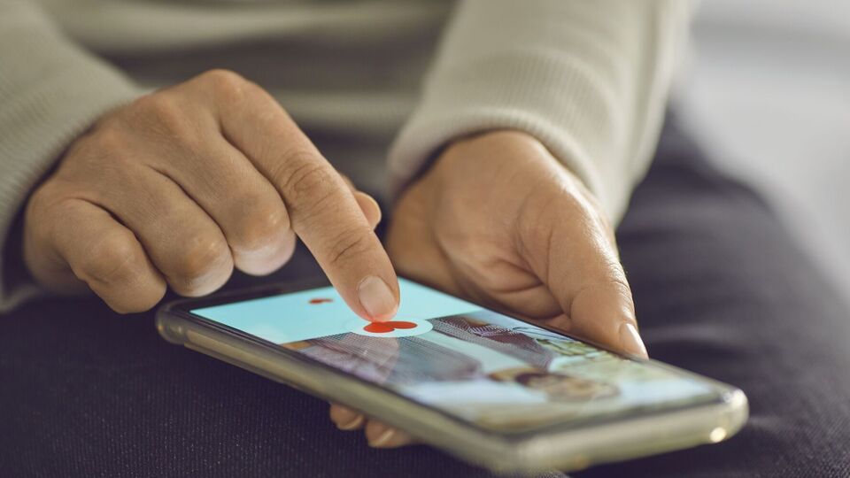 Экс-служащего стратегического командования США подозревают в передаче секретной информации через сайт знакомств