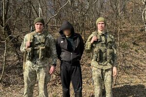 30-річний вінничанин мав намір пробратися до Словаччини, зазначили в ДПСУ