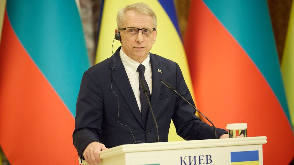 Денков 26 февраля совершил визит в Киев