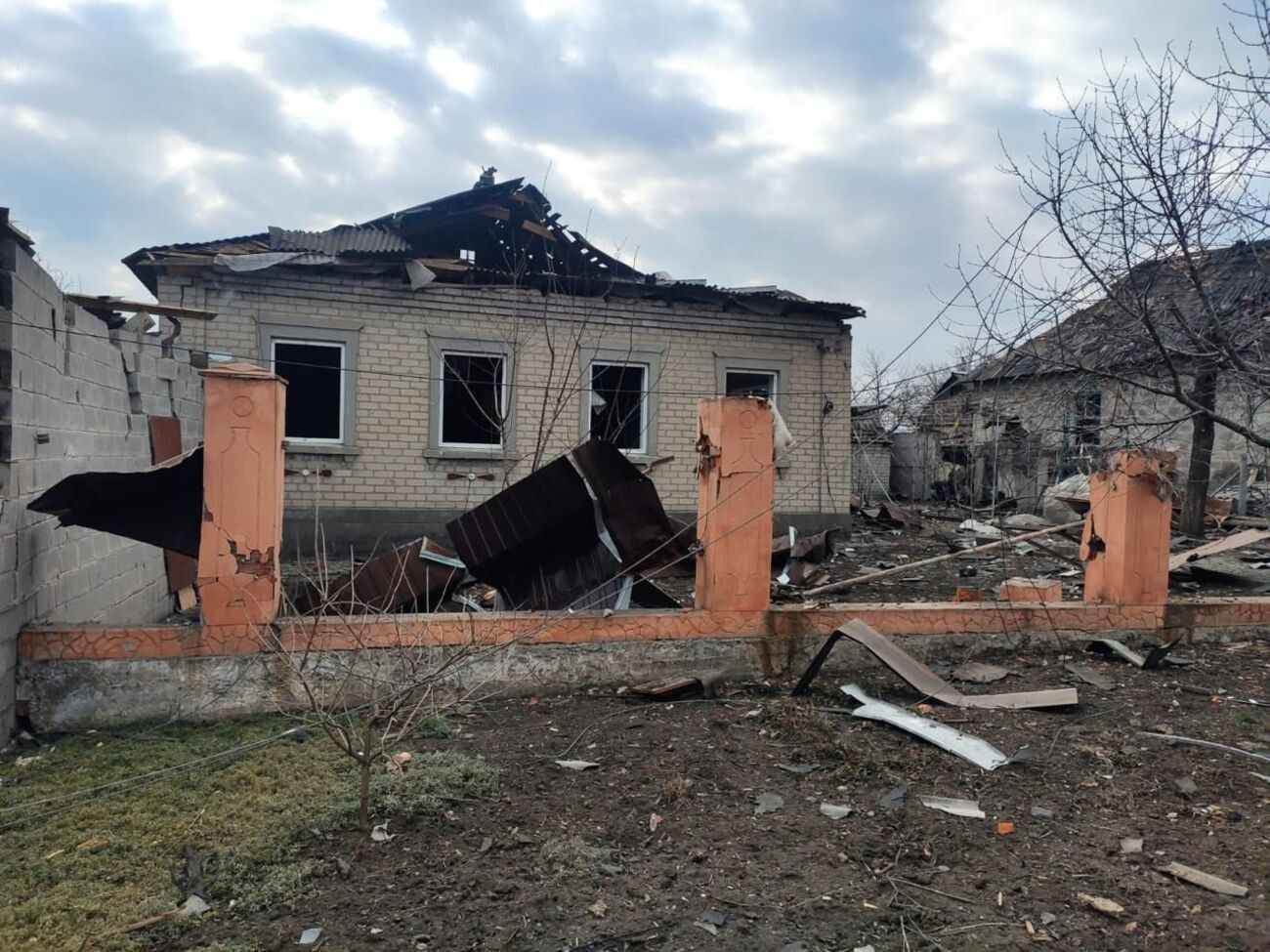 У Покровську окупанти пошкодили 11 багатоповерхівок, три приватні будинки і три адмінбудівлі