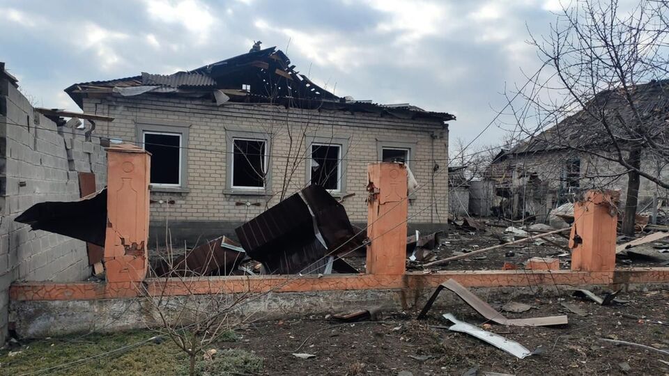 В Покровске оккупанты повредили 11 многоэтажек, три частных дома и три админздания