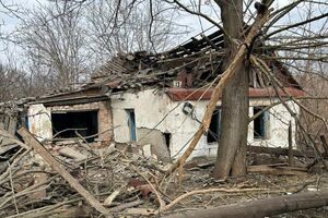 Жінка, яка постраждала внаслідок обстрілу, померла дорогою до лікарні