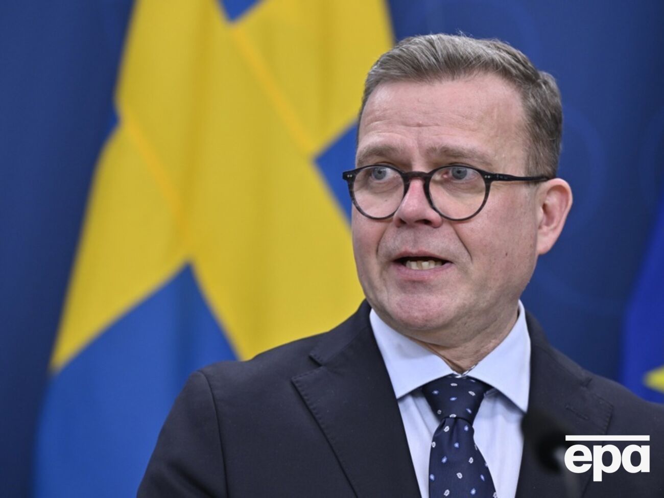 Орпо закликав встановити нові правила проходження кораблів чи пролітання літаків НАТО з ядерною зброєю