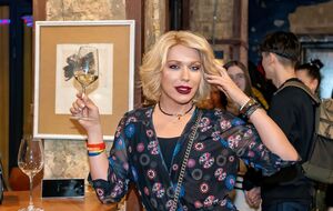 Монро: Хватит соглашаться на какие-то веселые по...бушки, когда тебя завозят домой в три ночи