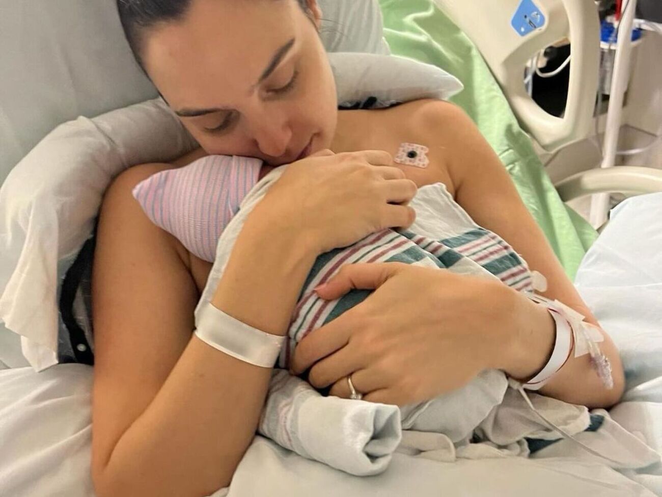 Гадот народила четверту доньку майже за три роки після народження попередньої дитини