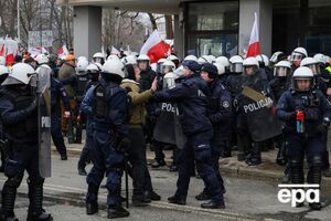 26 из задержанных вели себя особенно агрессивно, заявили в МВД