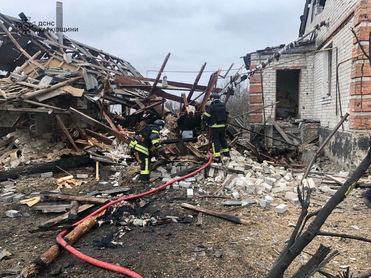 Атаки оккупантов привели к разрушениям в Харьковской и других областях Украины