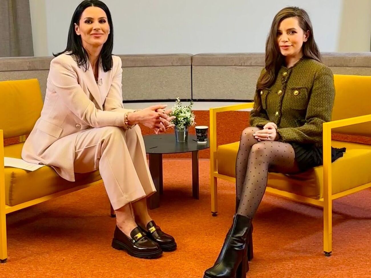 Почти за три дня с момента публикации интервью Соловий Ефросининой посмотрело более 705 тыс. пользователей сети