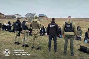 За доставку в Румынию каждый из 34 мужчин заплатил по €10 тыс., отметили в ГПСУ