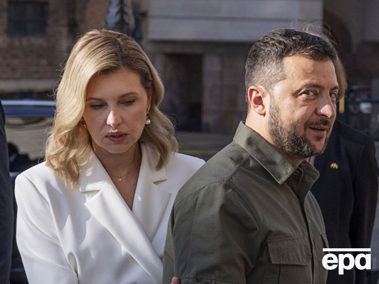 Зеленская о муже: Мы сейчас не очень часто бываем вместе, потому что он живет на работе. Мы можем встречаться раз в неделю