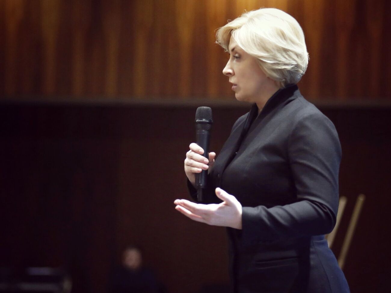 Час для позицій "аби Україна не програла" й "аби Росія не перемогла" виходить. Захід має вирішити, чи готовий він допомогти Україні перемогти