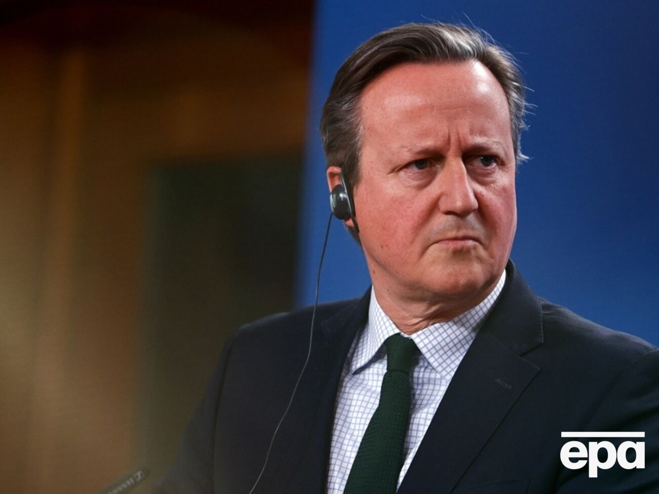 Надана Києву далекобійна британська зброя служить обороні України, зазначив Кемерон