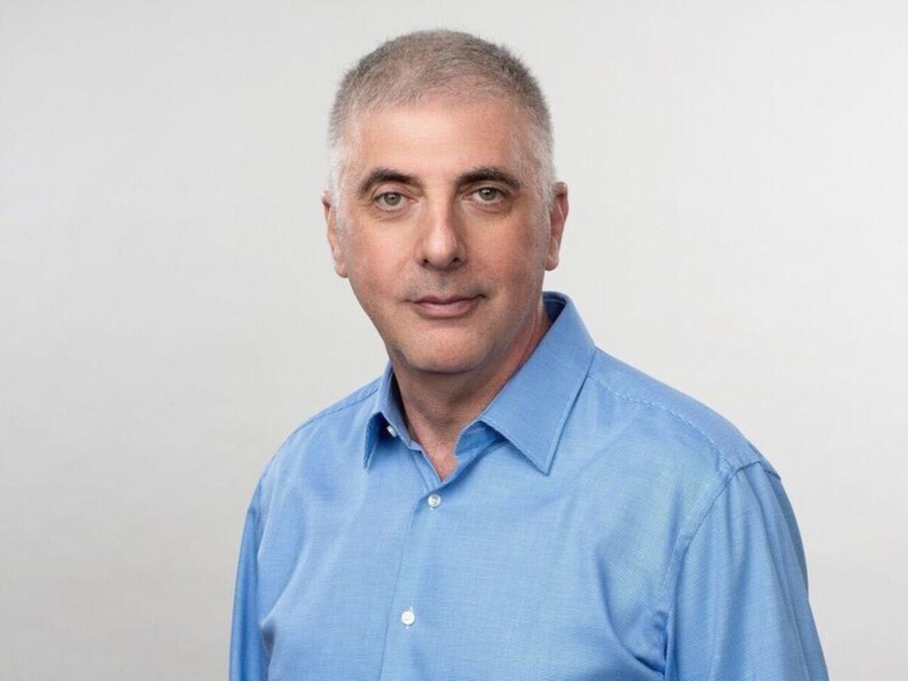 Путін загрожує світу не менше, ніж Гітлер. Уявіть, щоб у Другу світову замість атак на НПЗ генерали США хвилювалися про ціни на бензин