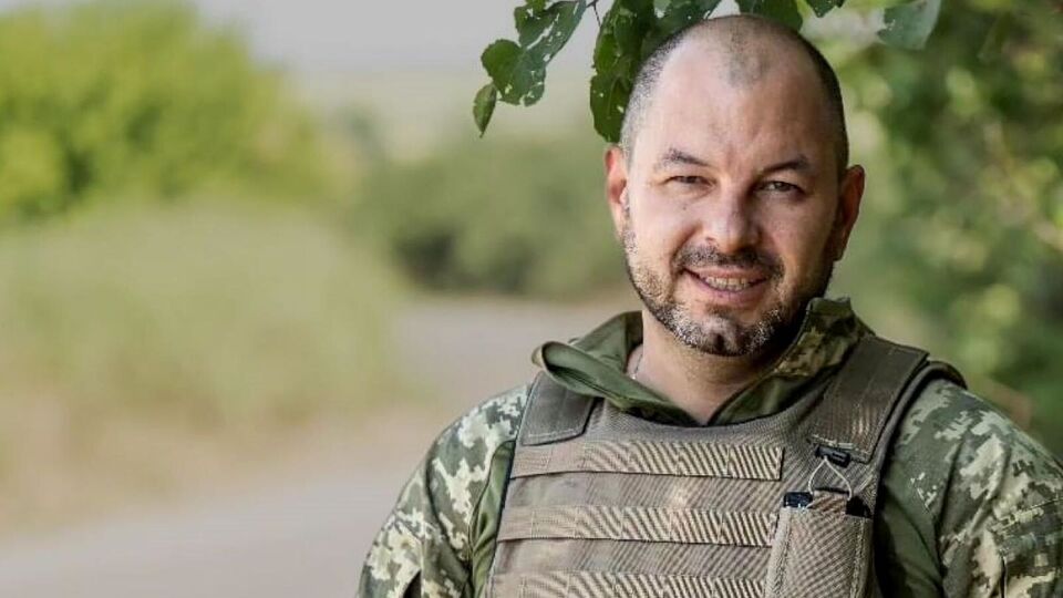 Лазуткин: Очень комфортно работать с профессиональными людьми, которые разбираются в работе прессы, очень осторожно обращаются со словом и дружественно ко мне отнеслись