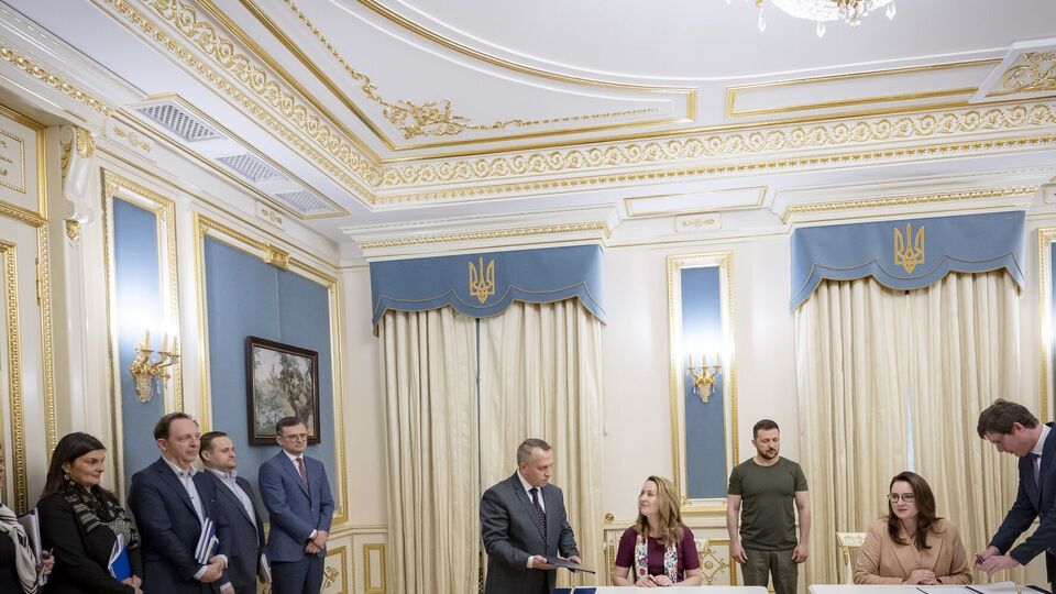 Свириденко подписала соглашение с МОМ от имени Украины