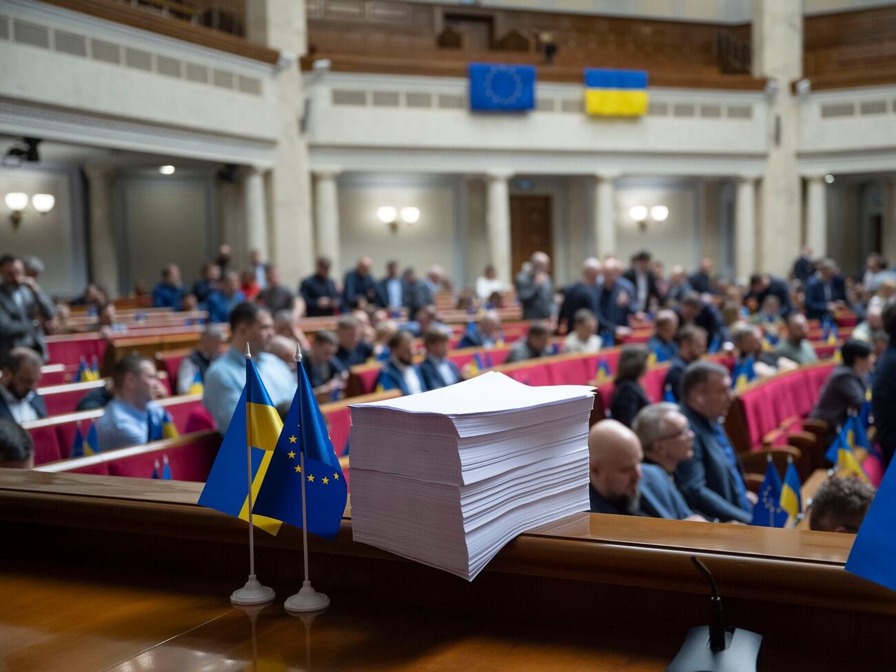 Принятие парламентом реформы БЭБ является одним из "маяков" для Международного валютного фонда, считают СМИ