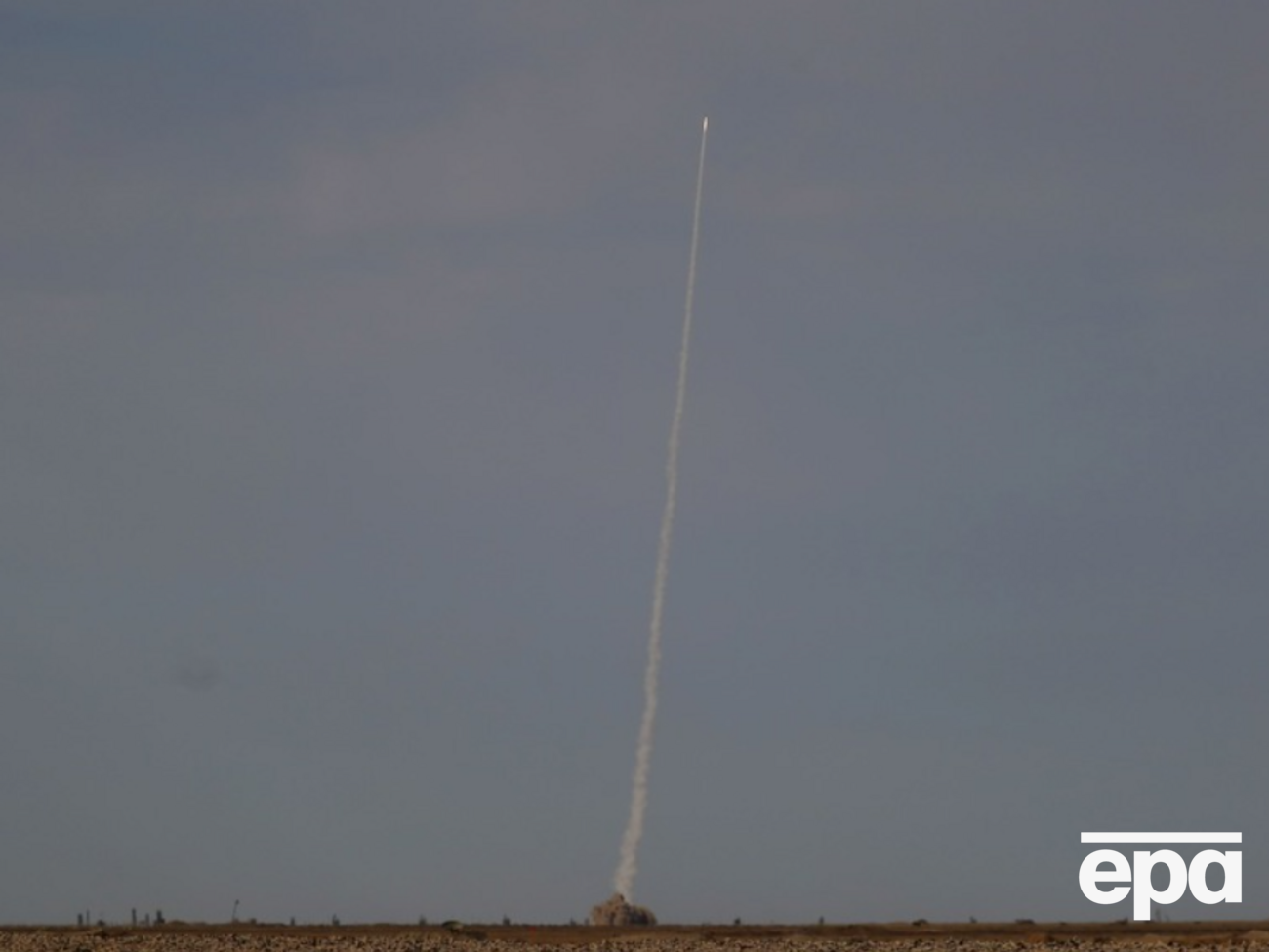 Российские войска запустили днем по Николаеву баллистическую ракету