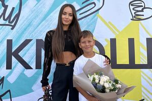 Мішина пообіцяла прочитати синові всі привітання, які залишать її підписники