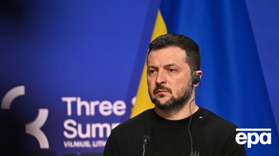 Зеленский отметил, что системы ПВО должны быть в Украине и защищать жизнь