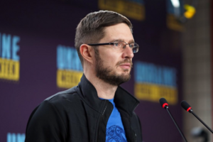 Дмитро Сахарук: Працюємо над тим, щоб знайти обладнання на станціях, які закриті в Європі, звідки можна хоча б частково зняти обладнання