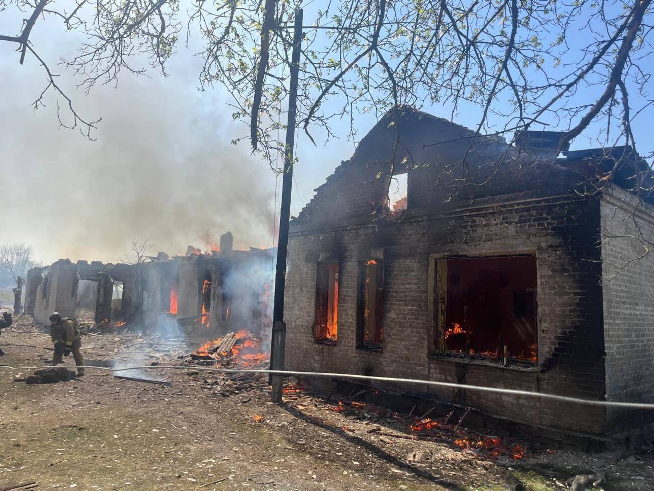 Минулої доби під обстріли потрапило щонайменше 20 населених пунктів Харківської області