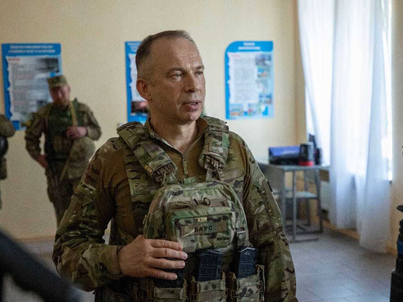 За словами Сирського, ворог зосереджує зусилля для прориву оборони ЗСУ на захід від Бахмута