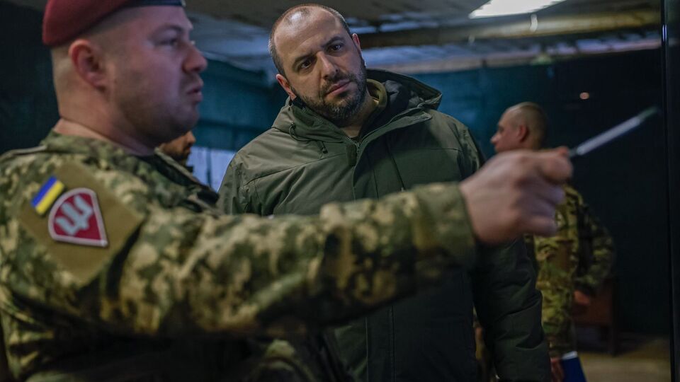 Силы обороны в ходе войны удачно используют современные технологические системы, отметил Умеров