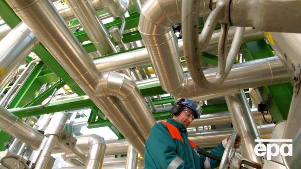 Росія швидко ремонтує свої НПЗ, підрахували ЗМІ