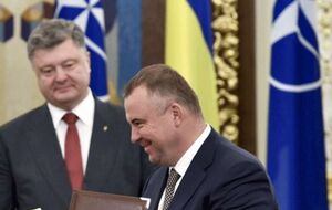 16 апреля Высший антикоррупционный суд объявил Олега Гладковского (Свинарчука) в розыск
