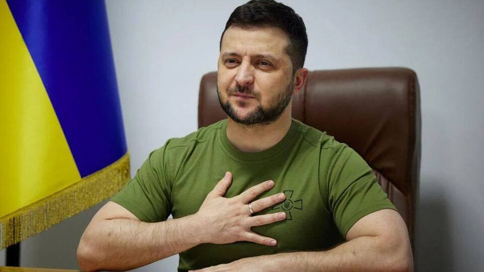 Зеленский пообещал, что Украина будет производить более 10 САУ "Богдана" в месяц