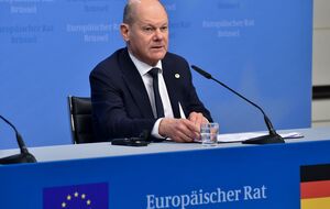 ФРГ уже передала Киеву две системы Patriot, отметил Шольц