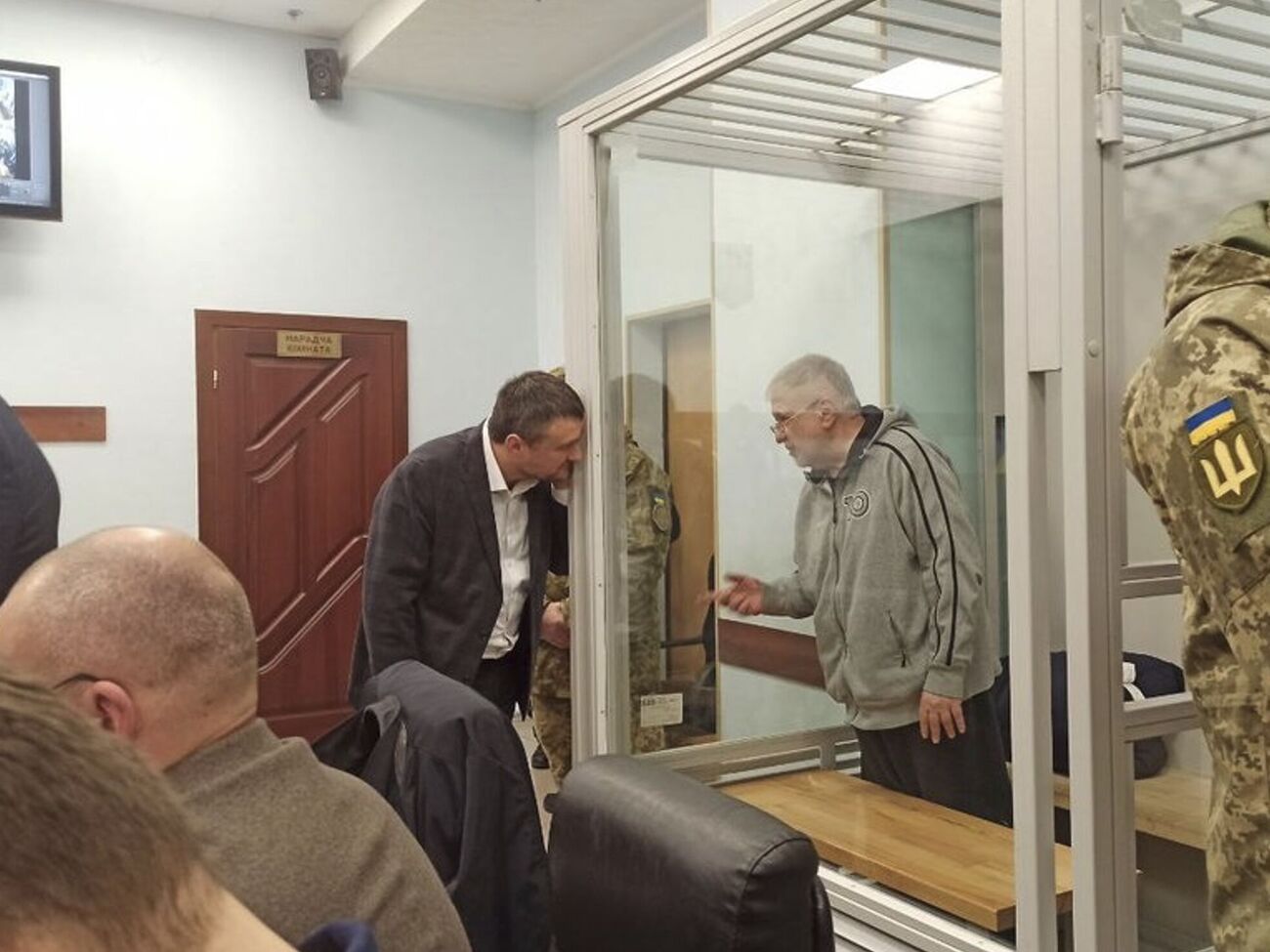 В феврале суд оставил Коломойского под стражей до 25 апреля