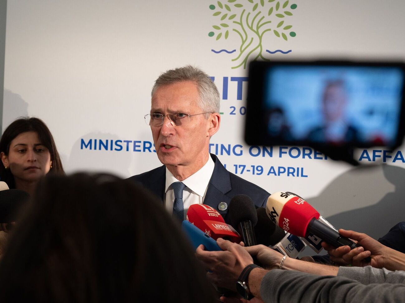 У НАТО ведуть діалог із деякими країнами про передання Україні батарей Patriot, зазначив Столтенберг