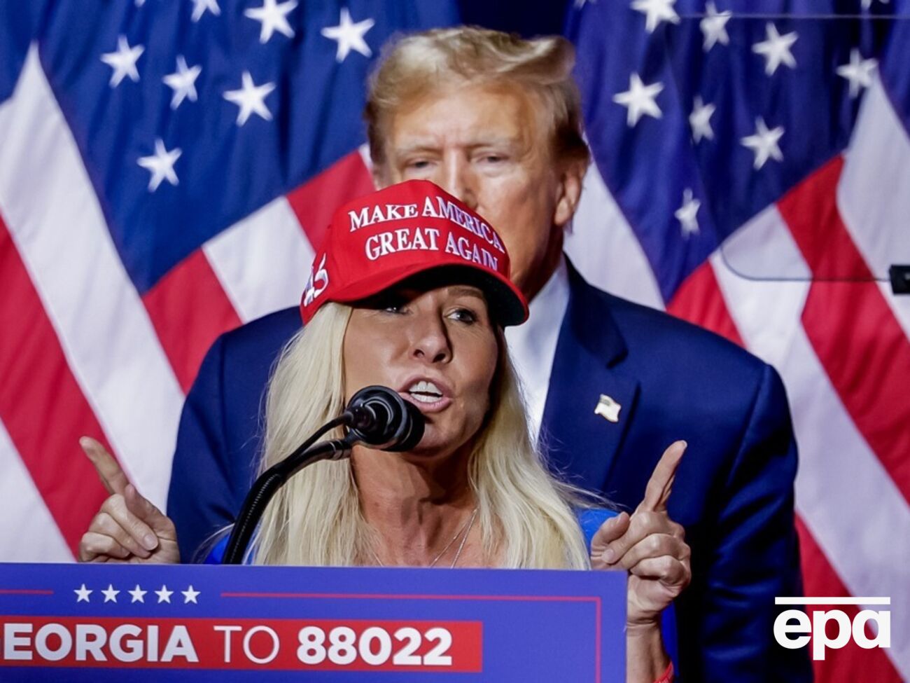 Грін тривалий час була проти виділення будь-яких додаткових коштів Україні, зазначили ЗМІ