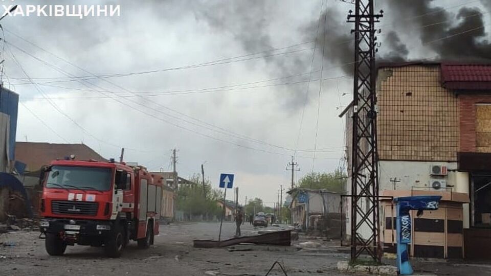 Приблизно о 17.25 18 квітня окупанти повторно обстріляли Вовчанськ, виникло три великі пожежі