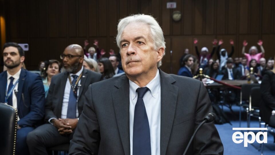 Завдяки допомозі від США українці "цілком здатні протриматися 2024 рік", зазначив Бернс