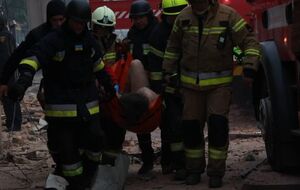 Жертвами вражеской атаки в регионе стали девять человек, в том числе трое детей