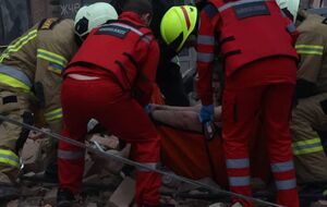 По словам Лысака, пострадавший в результате вражеской атаки ребенок находился в крайне тяжелом состоянии