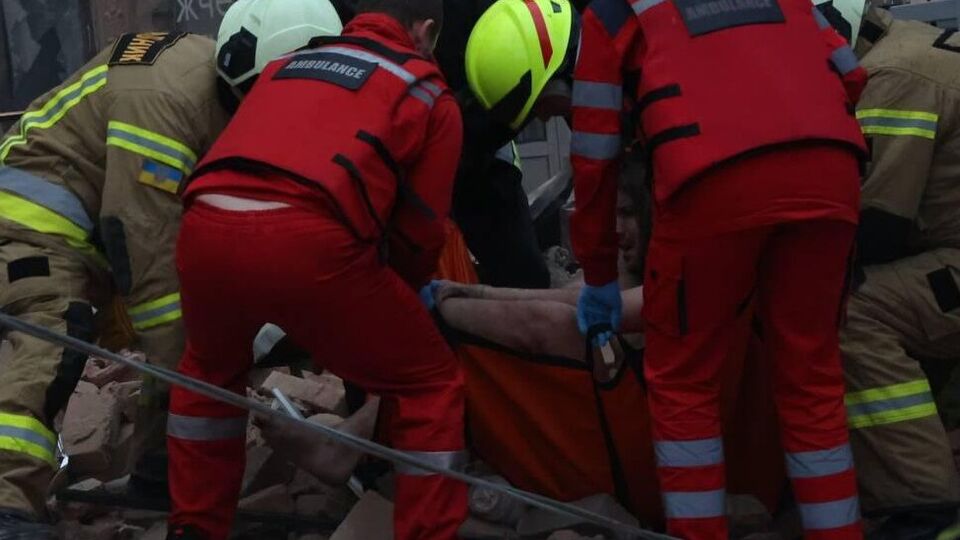 За словами Лисака, постраждала внаслідок ворожої атаки дитина перебувала в украй важкому стані