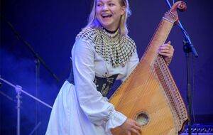 Марина Круть: Опыт, который я получила за границей, показал, как выгляжу со стороны. Я поняла, что нужно кое-что изменить