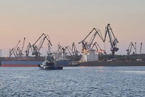 Кілька російських ракет влучили в портові споруди, не лише українські, а й сінгапурські, зазначив Зеленський 19 квітня