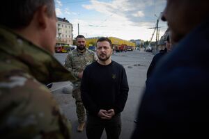 Зеленський підбив підсумки дня 19 квітня у вечірньому зверненні, заявивши, що російські удари спричинили поранення й загибель мирних українців у кількох містах
